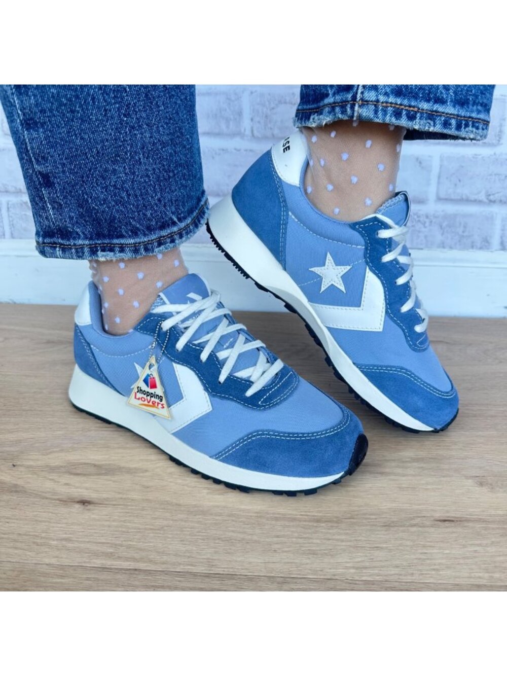 ⭐Converse Omega Trainer OX Low Size 8 Women’s shoes Sneakers Yeti Blue A13320C